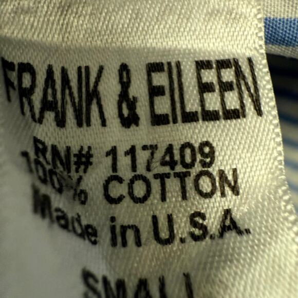 Frank & Eileen Blue and White Striped Button-Down Shirt Size S 100% Cotton - Picture 8 of 8